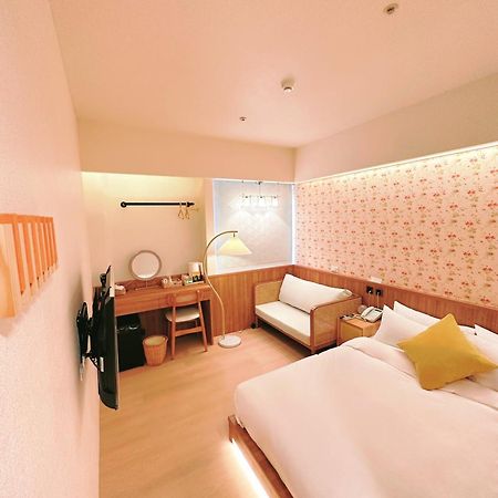 Cat Tail Pocket Inn ไทเป ภายนอก รูปภาพ