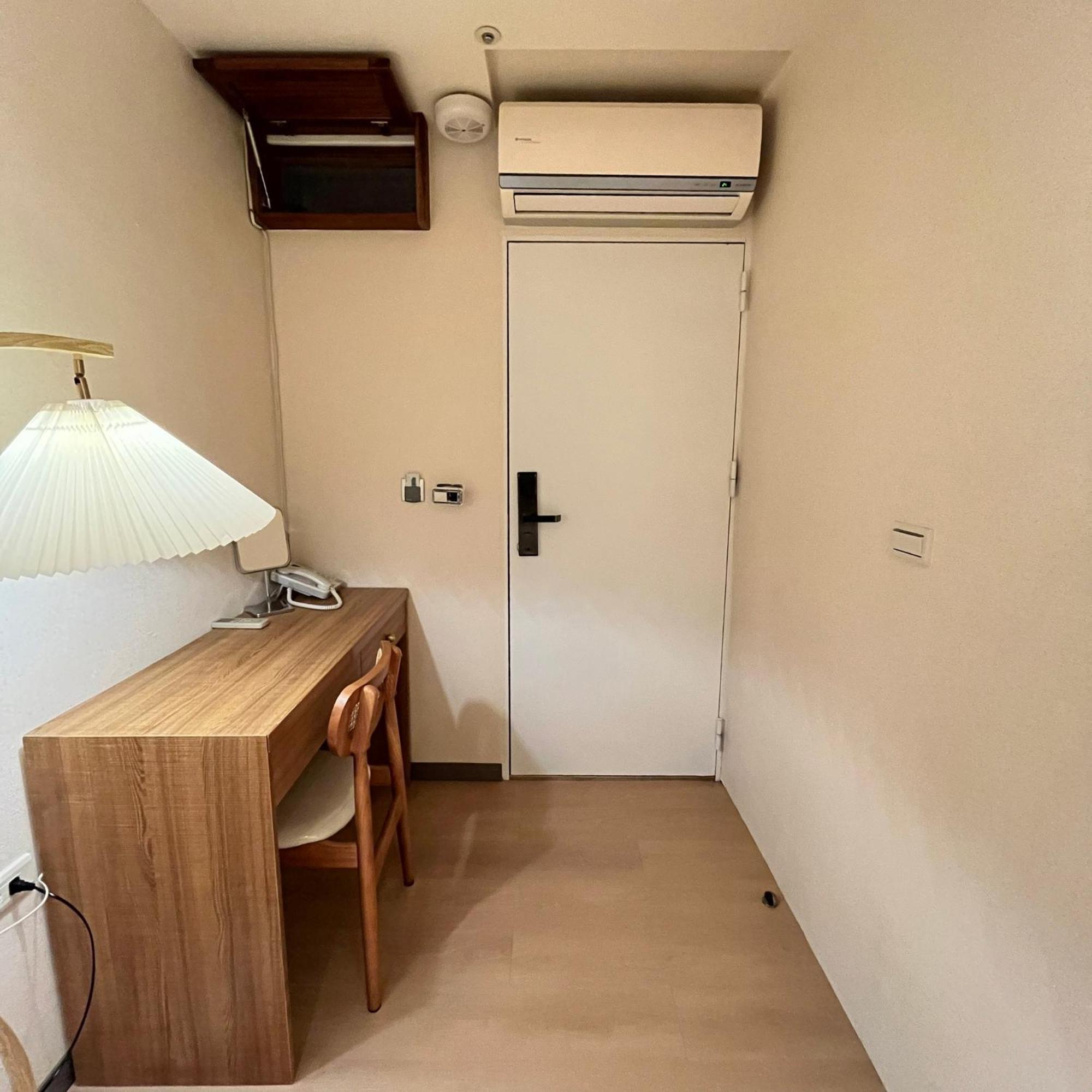 Cat Tail Pocket Inn ไทเป ภายนอก รูปภาพ