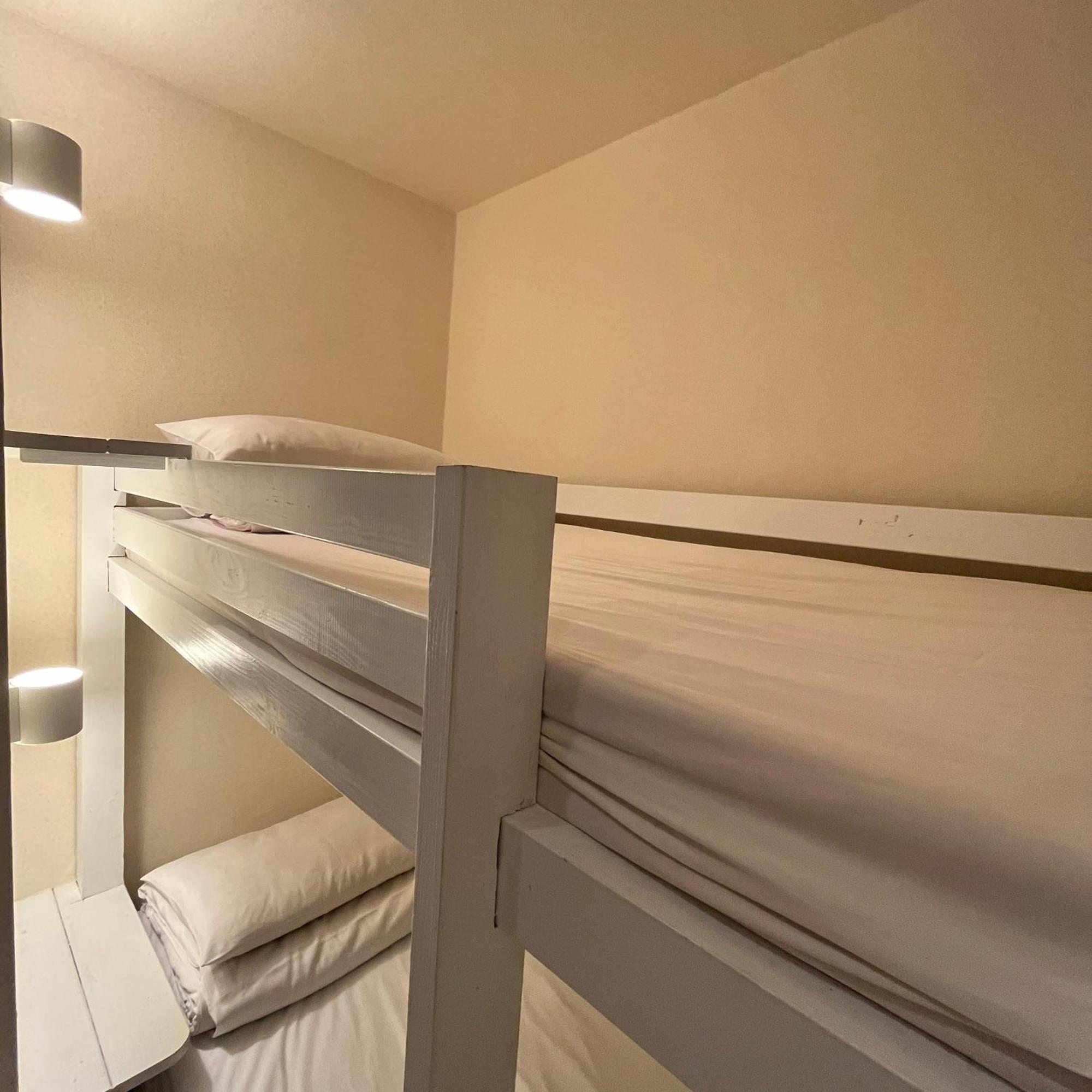 Cat Tail Pocket Inn ไทเป ภายนอก รูปภาพ