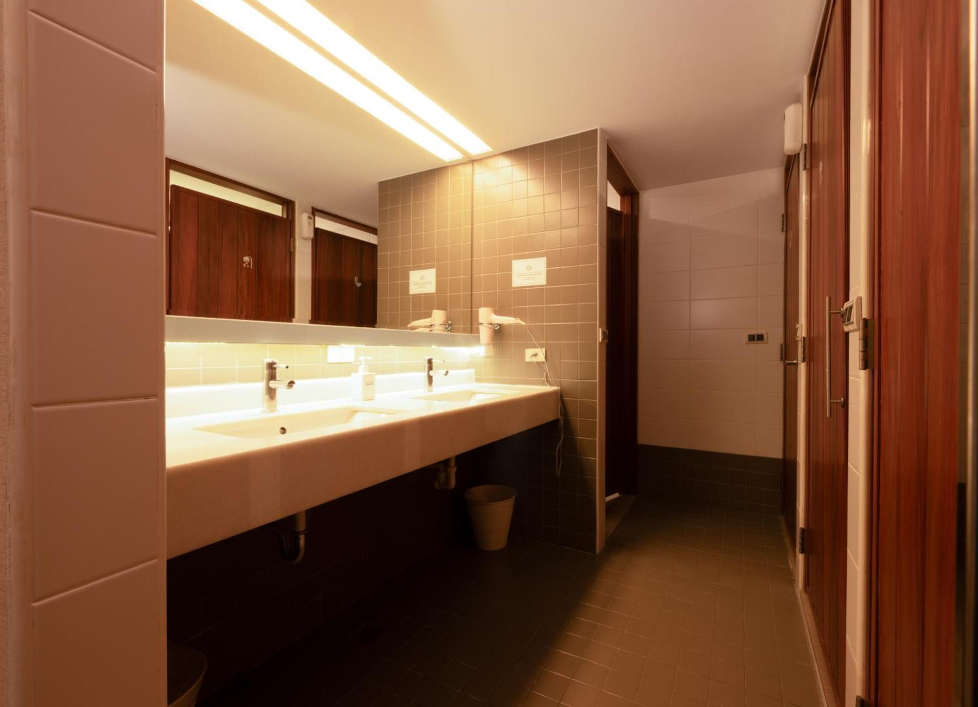 Cat Tail Pocket Inn ไทเป ภายนอก รูปภาพ