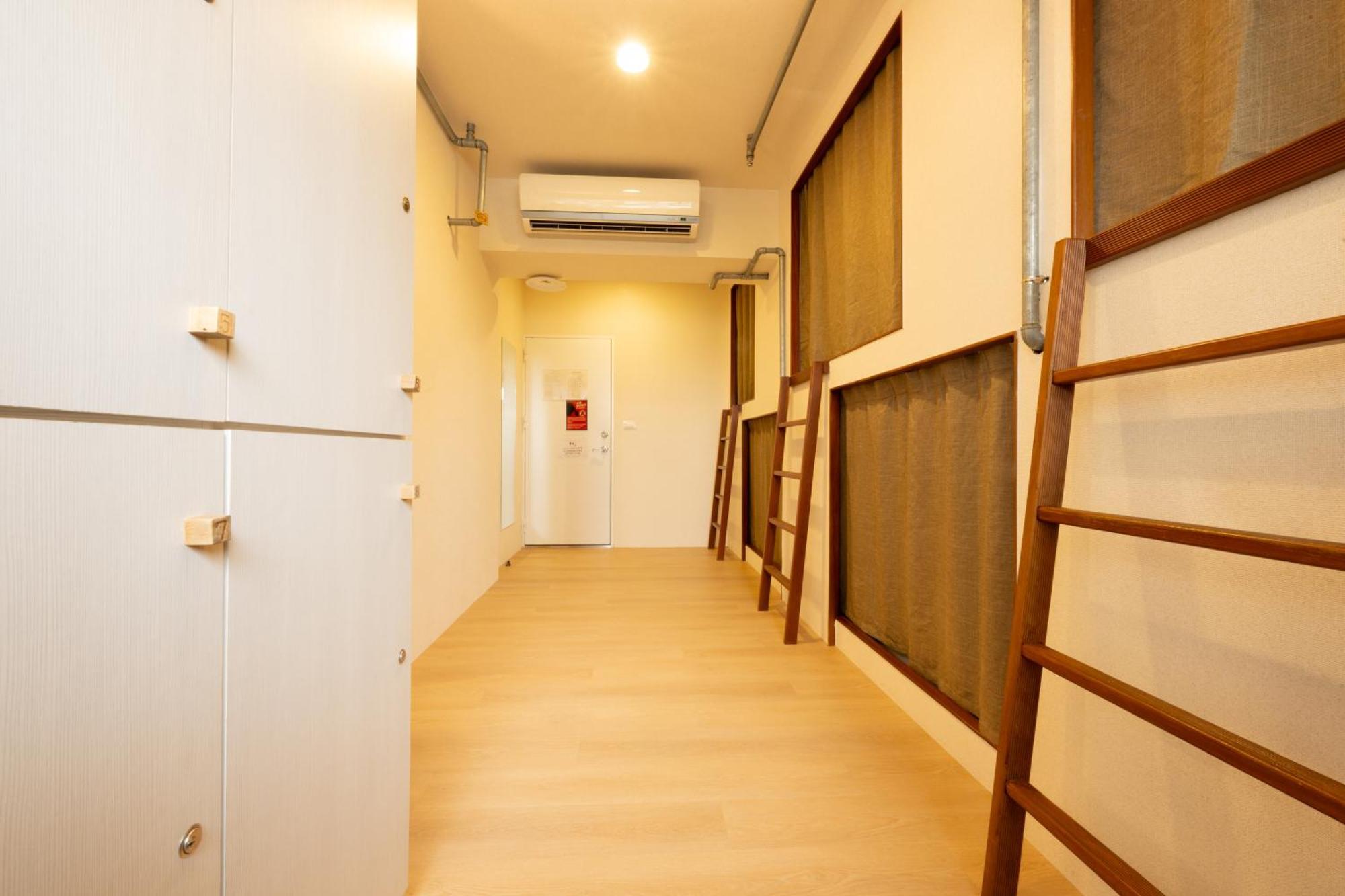 Cat Tail Pocket Inn ไทเป ภายนอก รูปภาพ